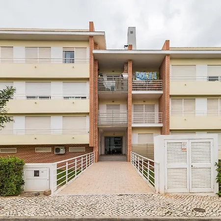 Three Bedroom Alvor By Algarve Golden Properties Lejlighed